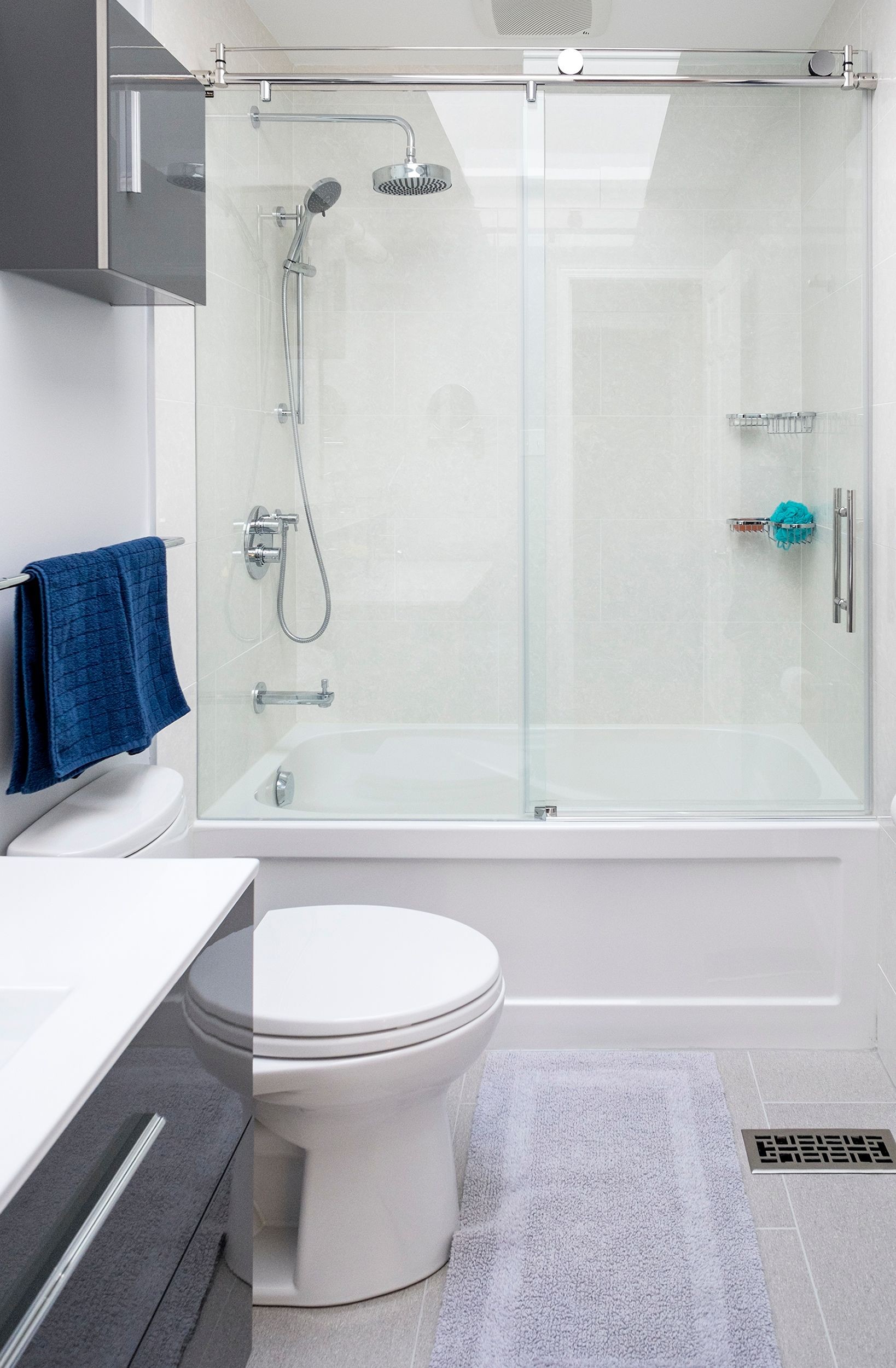 Elegantly renovated modern bathroom.